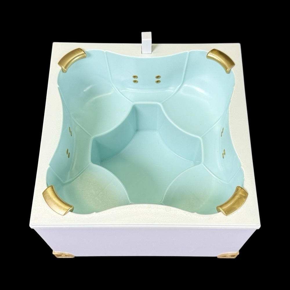 MGA Entertainment Rainbow High Hot Tub Dollhouse Furniture White Blue